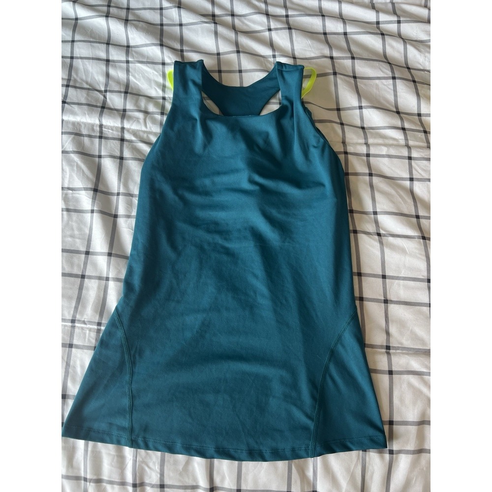 Fabletics Kessler Built In Bra Workout Racerback Tank Teal Women S / 6